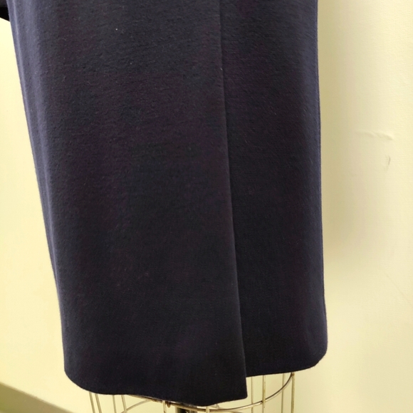 Louis Féraud Wool Ponte dress with silk lining in navy blue, Size 8 - Picture 4 of 13